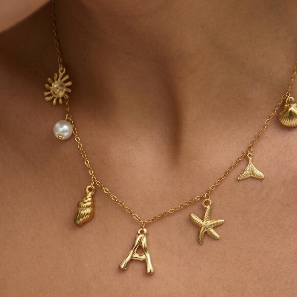 Initial Charm Necklace for Women, 18k Gold Plated Sea Shell Necklace, Dainty A-Z - Picture 4 of 7